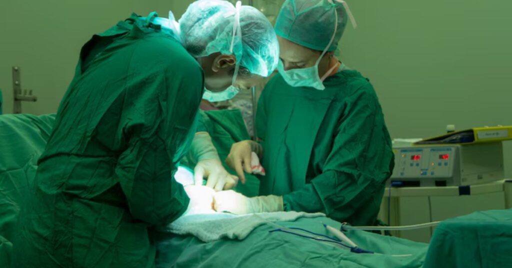 Small Cuts, Big Relief: A Closer Look at Keyhole Procedures 